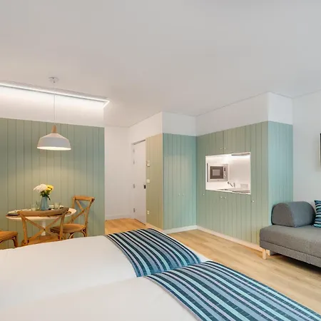 7 Bridges Estudios- Porto-houses And