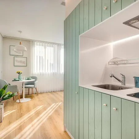 7 Bridges Estudios- Porto-houses And Affittacamere