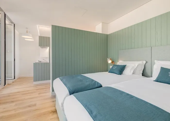 7 Bridges Estudios- Porto-houses And