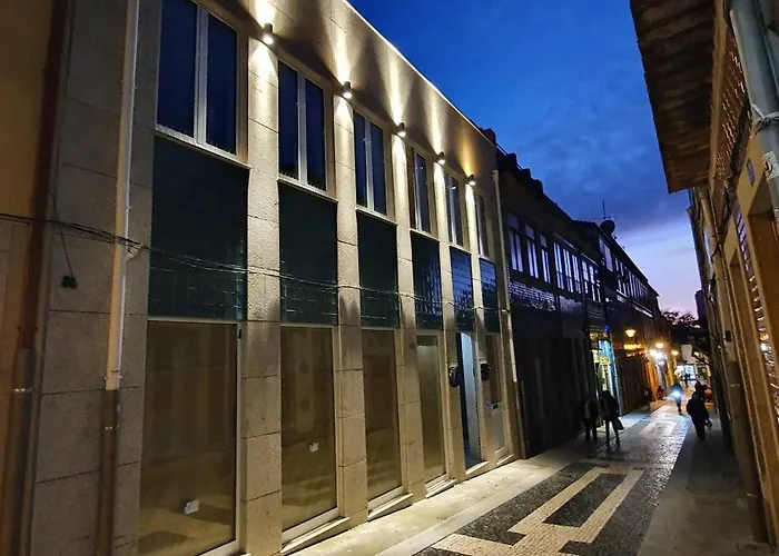 7 Bridges Estudios- Porto-houses And 4*