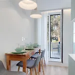 7 Bridges Estudios- Porto-houses And