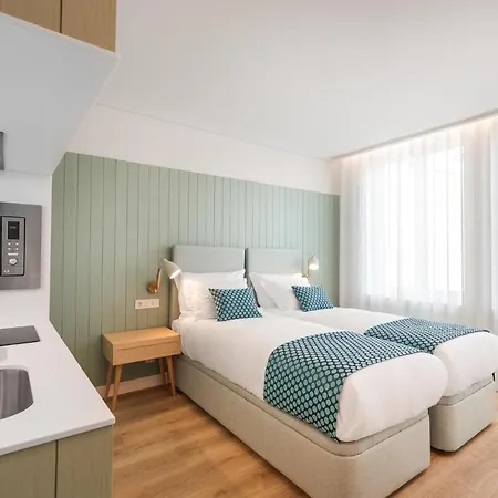 7 Bridges Estudios- Porto-houses And 4* Oporto