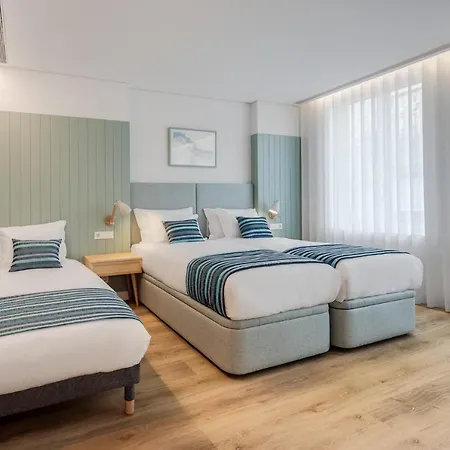 7 Bridges Estudios- Porto-houses And