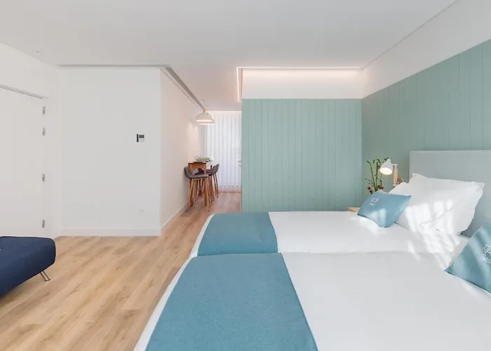 7 Bridges Estudios- Porto-houses And 招待所 波尔图