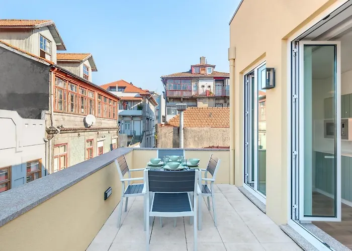7 Bridges Estudios- Porto-houses And 4*